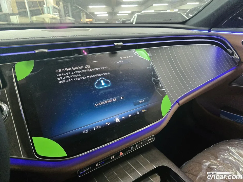 Mercedes-Benz E-Class E300 4MATIC 2026 — миниатюра 4