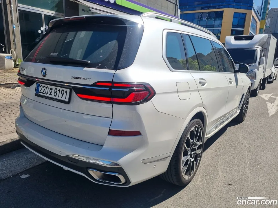BMW X7 xDrive 40i M 7 2023 — миниатюра 2