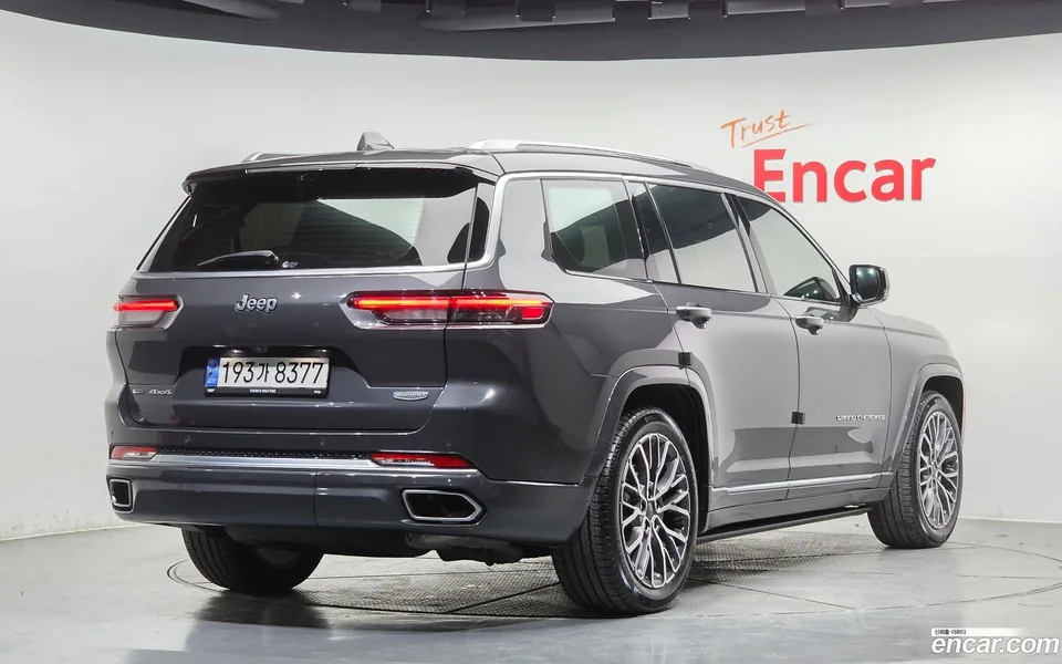 Jeep Grand Cherokee L 3.6 2022 — миниатюра 2