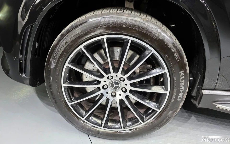 Mercedes-Benz GLE-Class GLE400d 4MATIC 2022 — миниатюра 5