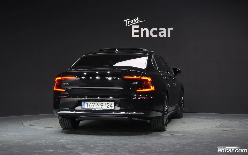 Volvo S90 B5 2024 — миниатюра 4