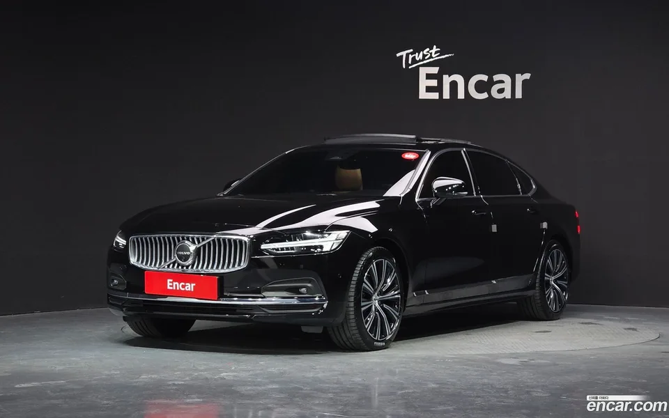 Volvo S90 B5 2024 — фото 1, купить с доставкой в Москву