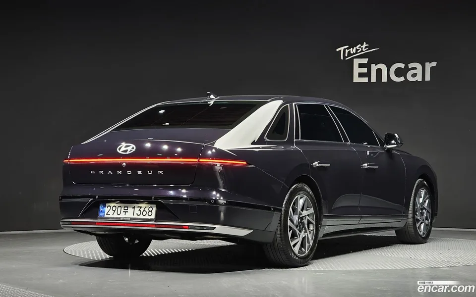 Hyundai Grandeur 2.5 2WD 2023 — миниатюра 2