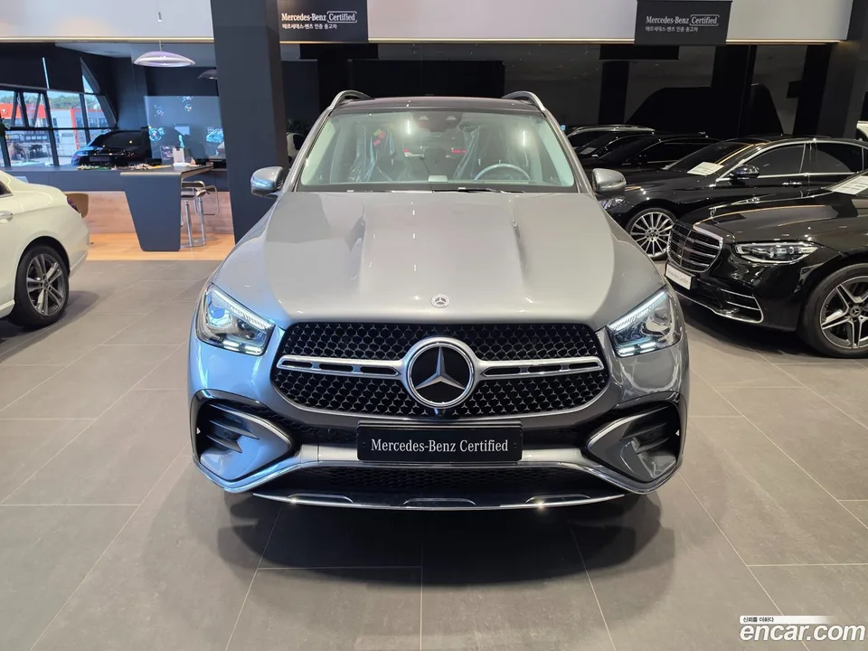 Mercedes-Benz GLE-Class GLE450 4MATIC 2025 — миниатюра 3