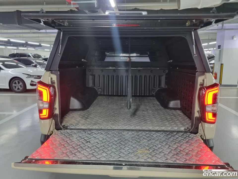 KG Mobility Rexton Sports Khan 2.2 4WD 2023 — миниатюра 5