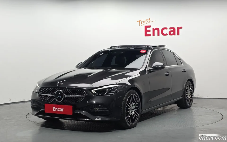 Mercedes-Benz C-Class C300 4MATIC 2024 — фото 1, купить с доставкой в Москву