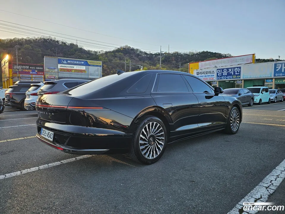 Hyundai Grandeur Hybrid 2024 — миниатюра 5