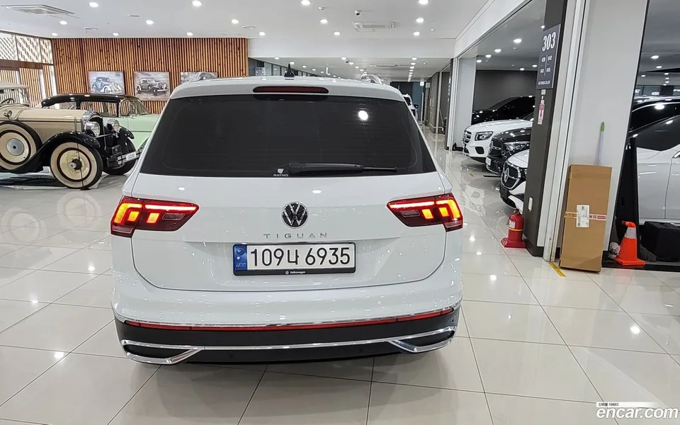 Volkswagen Tiguan 2.0 TDI 2023 — миниатюра 4