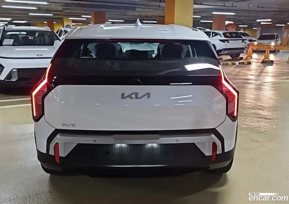 Kia EV3 2WD 2026 — миниатюра 3