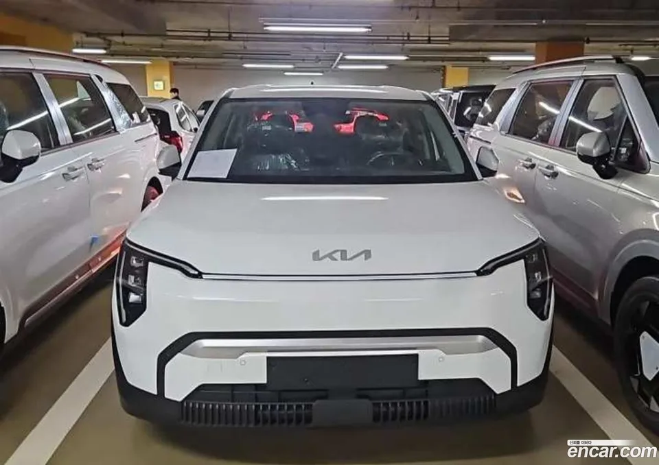 Kia EV3 2WD 2026 — фото 1, купить с доставкой в Москву