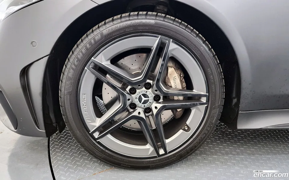 Mercedes-Benz CLS-Class CLS300d 4MATIC 2022 — миниатюра 5