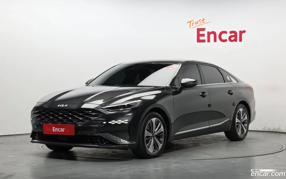 Kia K8 Hybrid 2022 — фото 1, купить с доставкой в Москву