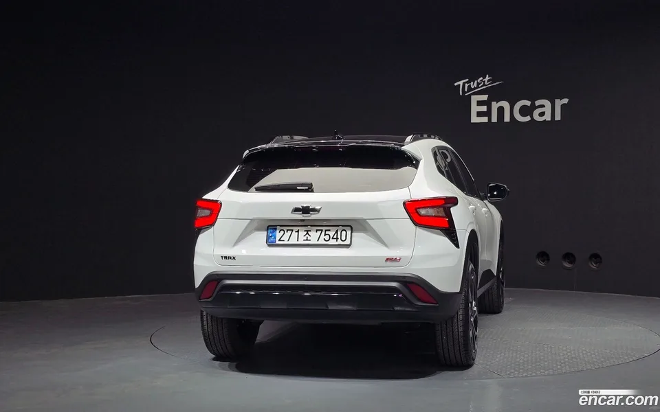 Chevrolet Trax Crossover 1.2 RS 2023 — миниатюра 4