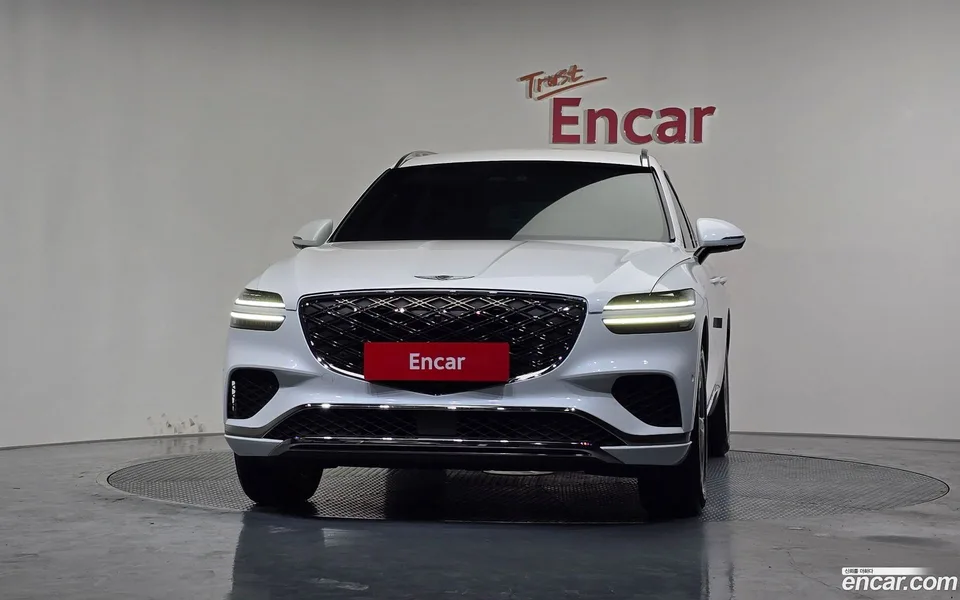 Genesis GV70 2.5T 2WD 2024 — миниатюра 3