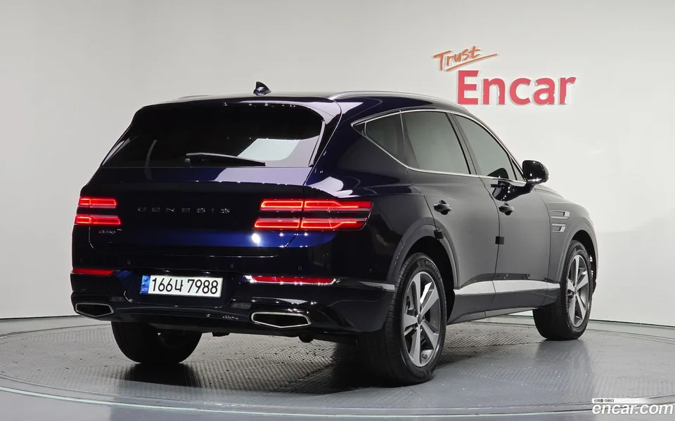 Genesis GV80 2.5T 2WD 2023 — миниатюра 2