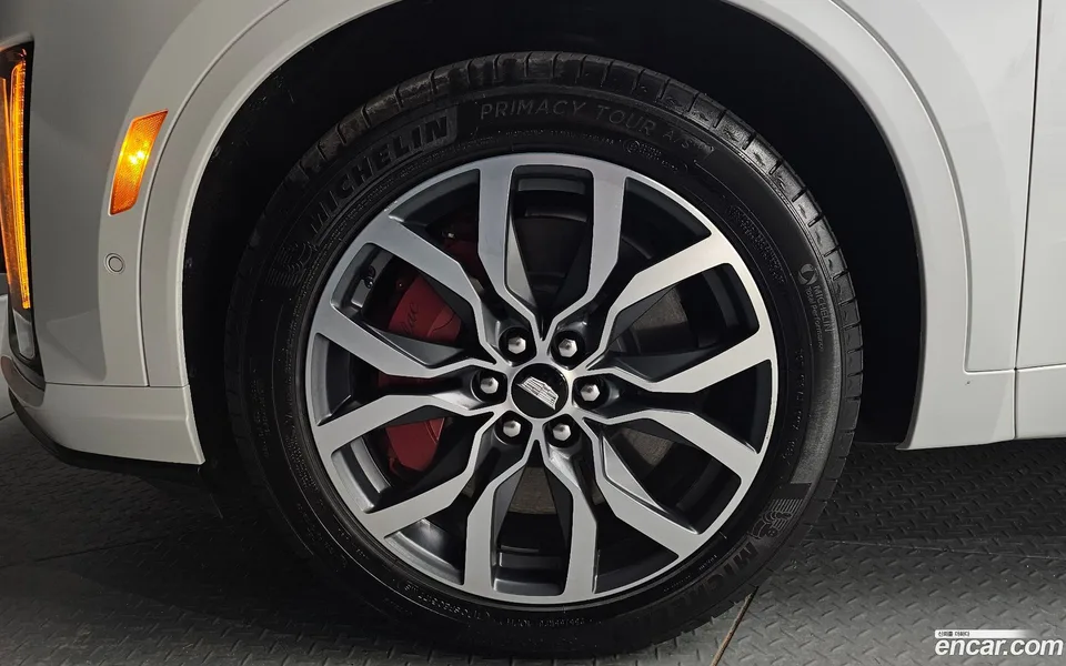 Cadillac XT6 3.6 2023 — миниатюра 5