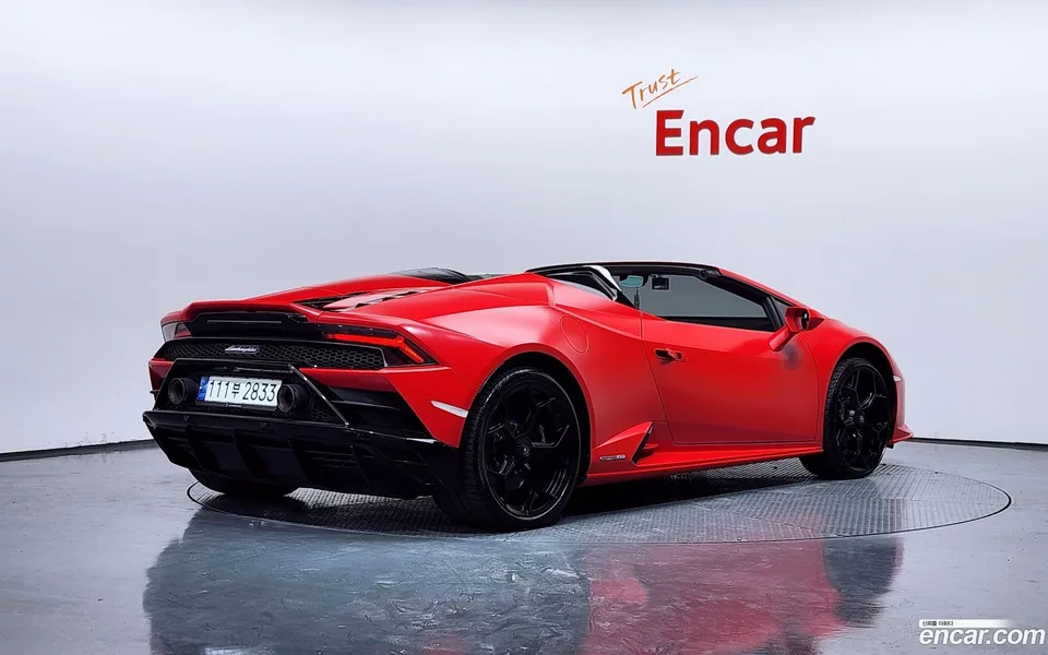 Lamborghini Huracan LP640-4 2023 — миниатюра 2