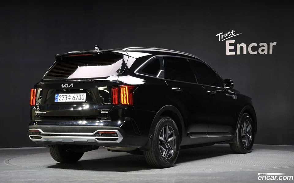 Kia Sorento HEV 1.6 2WD 2022 — миниатюра 2