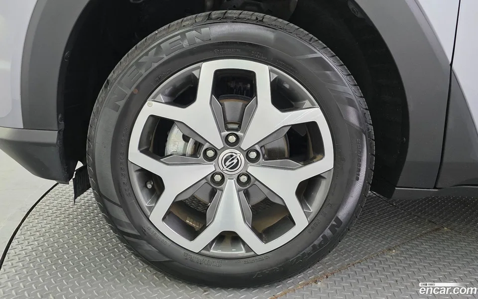 KG Mobility Torres 1.5 2WD 2022 — миниатюра 5