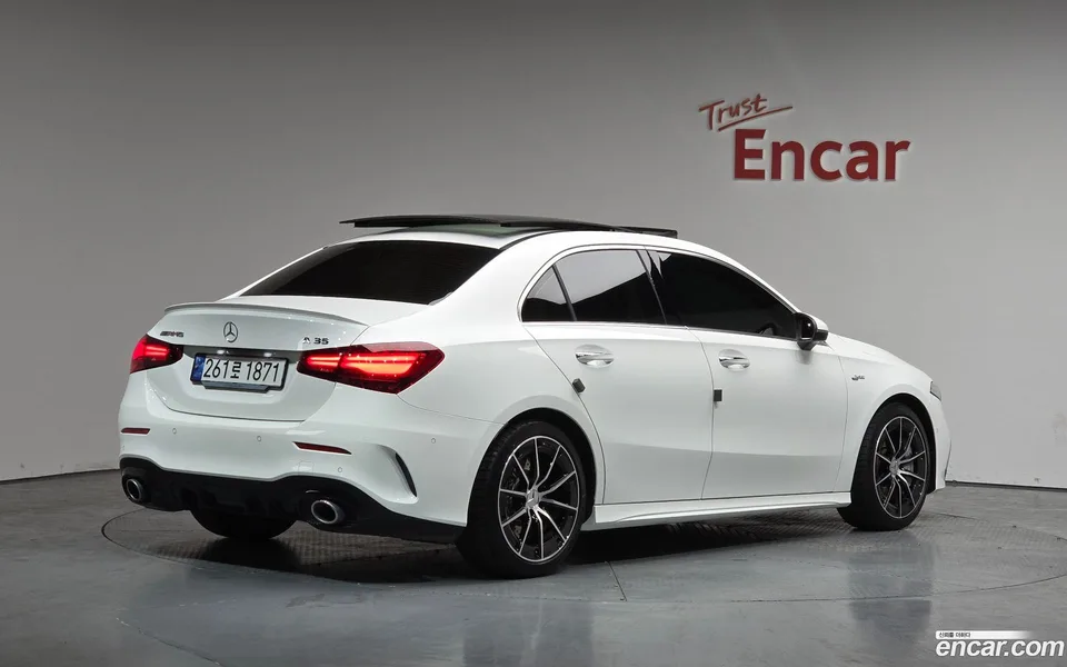 Mercedes-Benz A-Class AMG A35 4MATIC 2024 — миниатюра 2