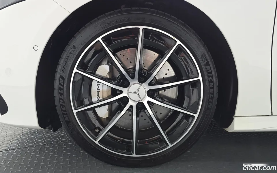 Mercedes-Benz A-Class AMG A35 4MATIC 2024 — миниатюра 5