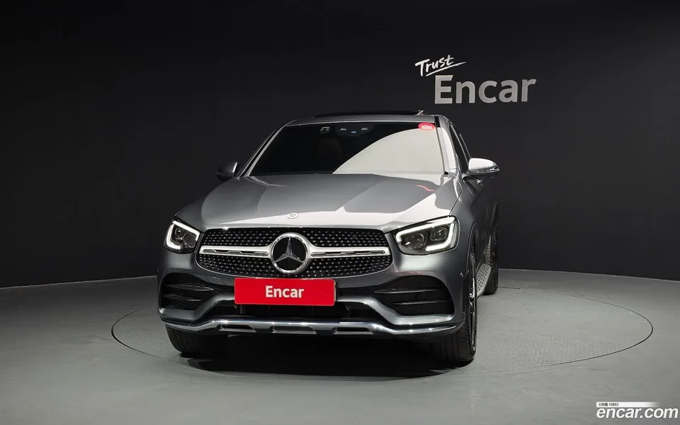 Mercedes-Benz GLC-Class GLC300 4MATIC 2023 — миниатюра 3