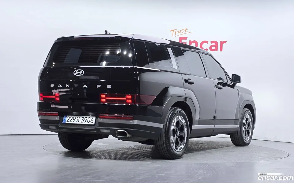Hyundai Santa Fe 2.5T 2WD 2024 — миниатюра 2