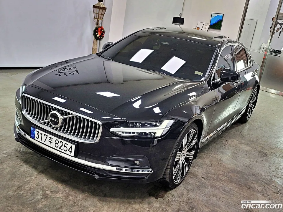 Volvo S90 B5 2023 — миниатюра 3