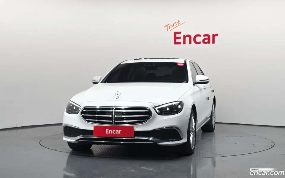 Mercedes-Benz E-Class E220d 4MATIC 2022 — миниатюра 3