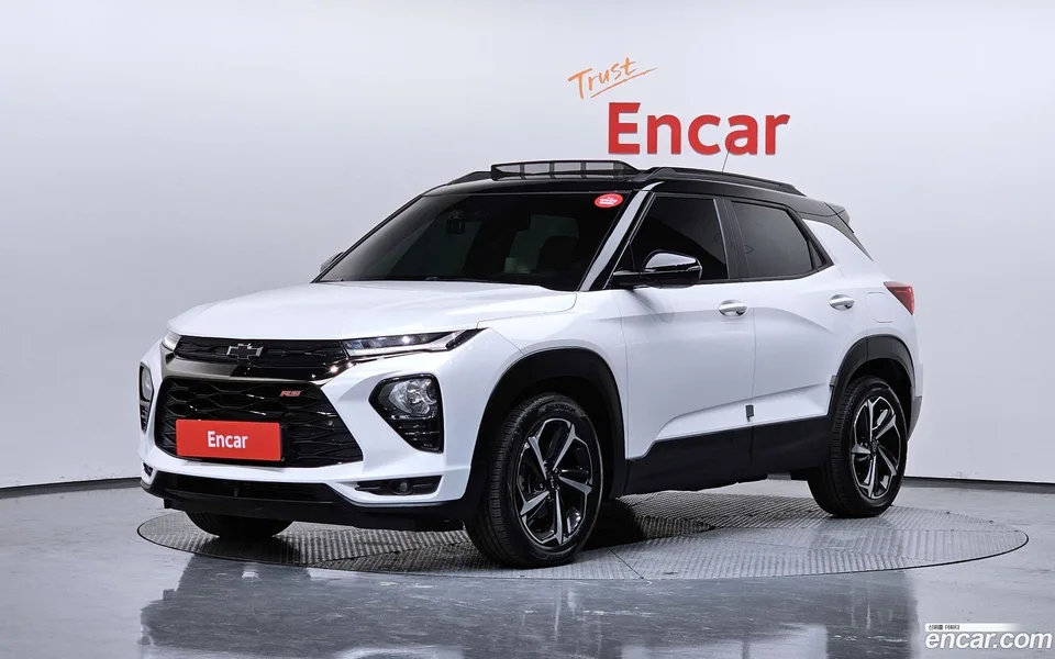 Chevrolet Trailblazer 1.3 2WD 2022 — фото 1, купить с доставкой в Москву