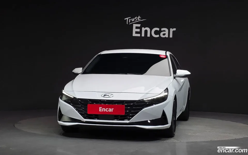Hyundai Avante 1.6 2022 — миниатюра 3