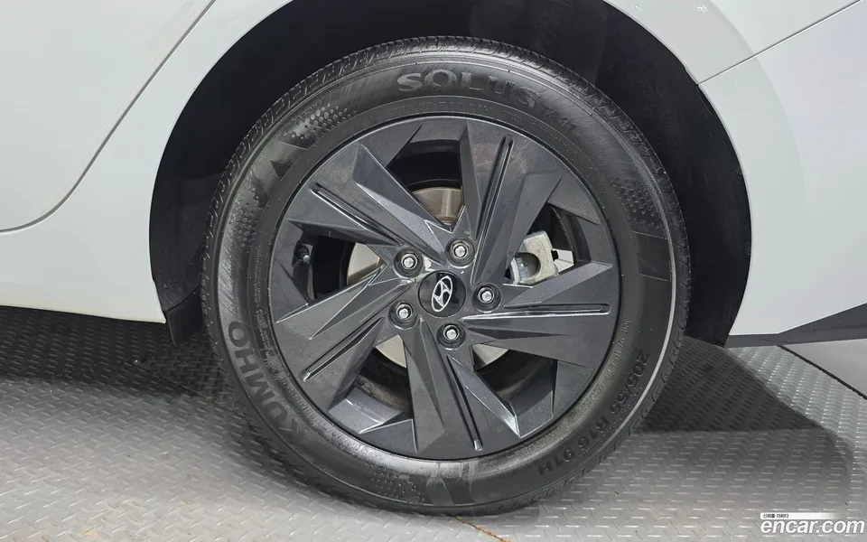 Hyundai Avante 1.6 2022 — миниатюра 5