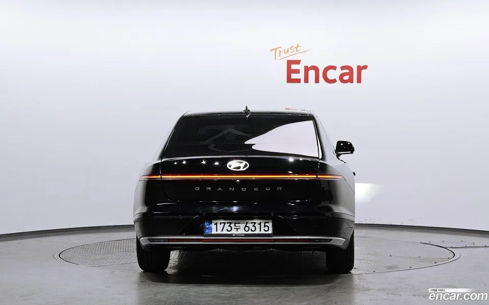 Hyundai Grandeur 2.5 2WD 2023 — миниатюра 4