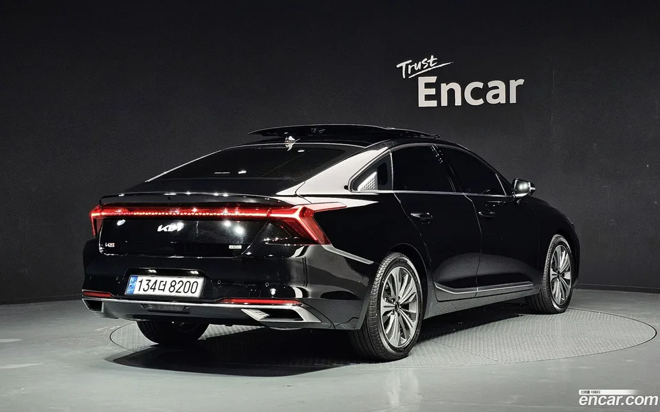 Kia K8 Hybrid 2023 — миниатюра 2