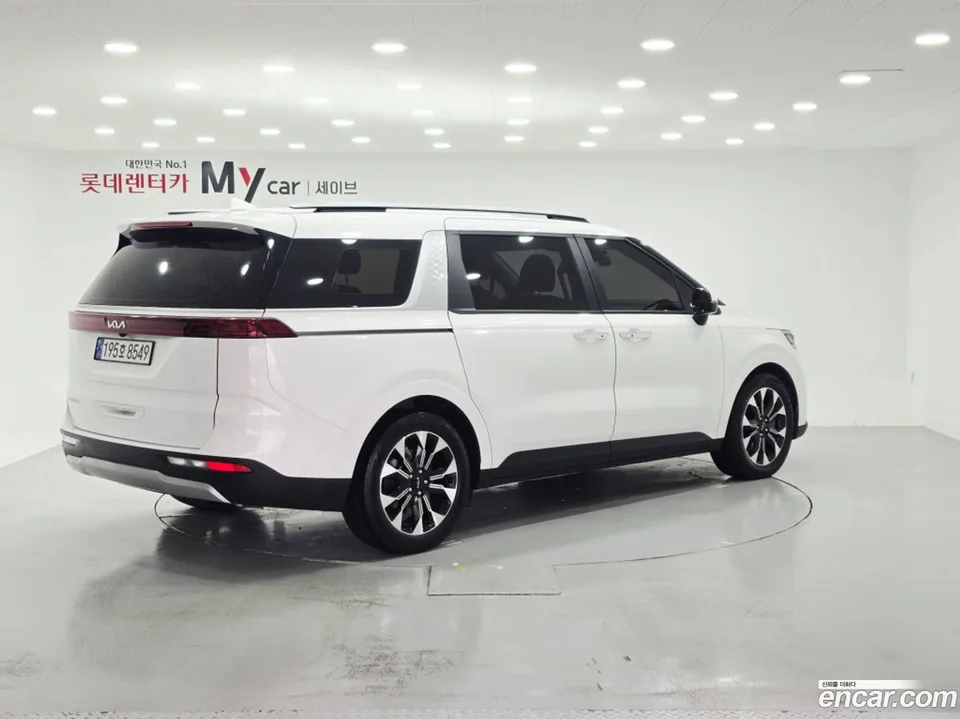 Kia Carnival 9 2023 — миниатюра 5