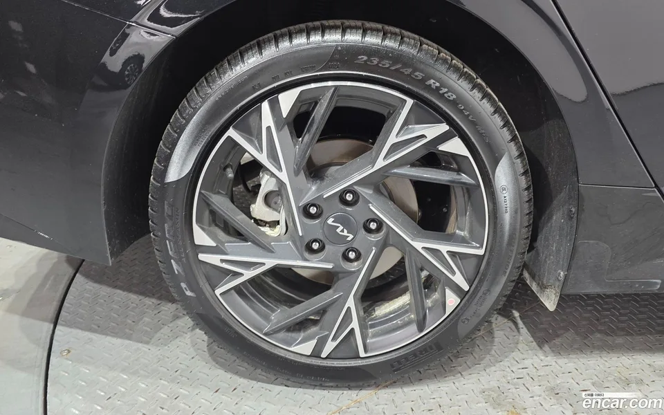 Kia K5 Hybrid 2025 — миниатюра 5