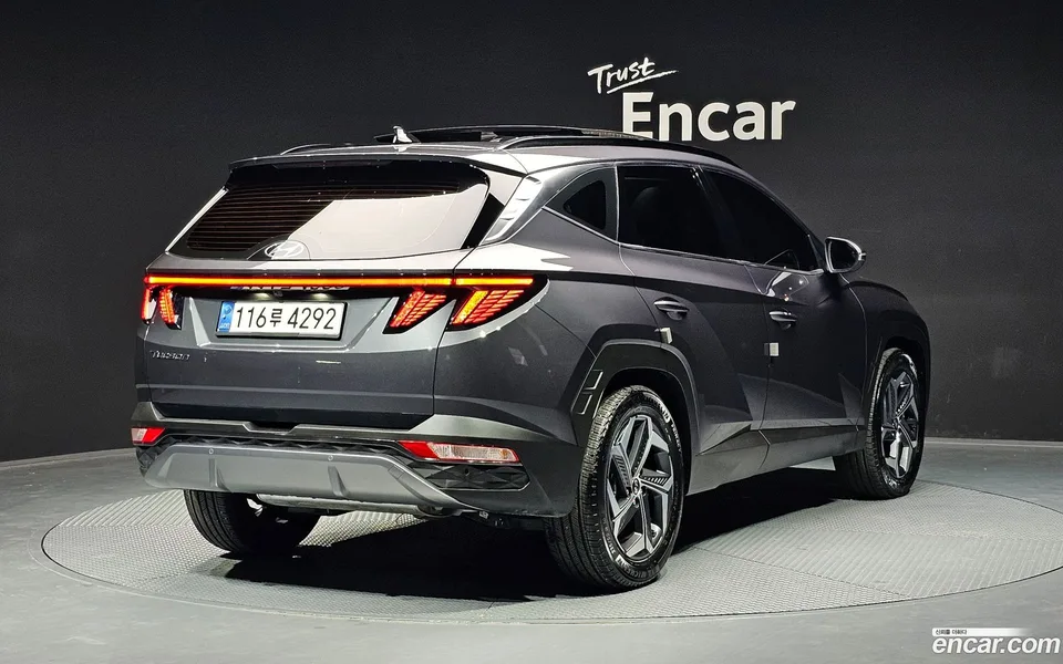 Hyundai Tucson 1.6 2WD 2022 — миниатюра 2
