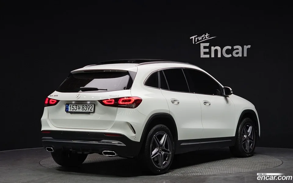 Mercedes-Benz GLA-Class GLA250 4MATIC 2022 — миниатюра 2