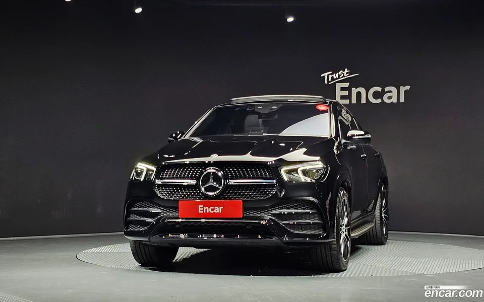 Mercedes-Benz GLE-Class GLE400d 4MATIC 2022 — миниатюра 3