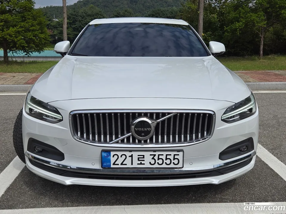 Volvo S90 B6 AWD 2022 — миниатюра 3