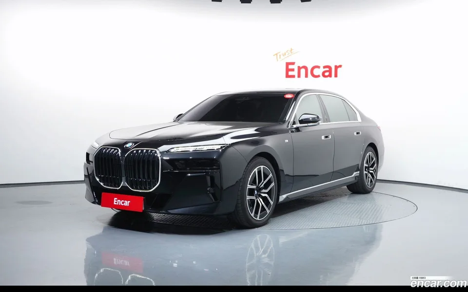 BMW 7 Series 740d xDrive M 2025 — фото 1, купить с доставкой в Москву
