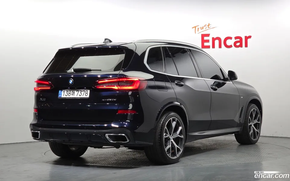 BMW X5 xDrive 30d M 2022 — миниатюра 2