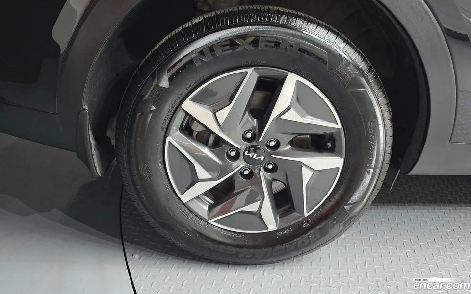 Kia Sorento HEV 1.6 2WD 2022 — миниатюра 5