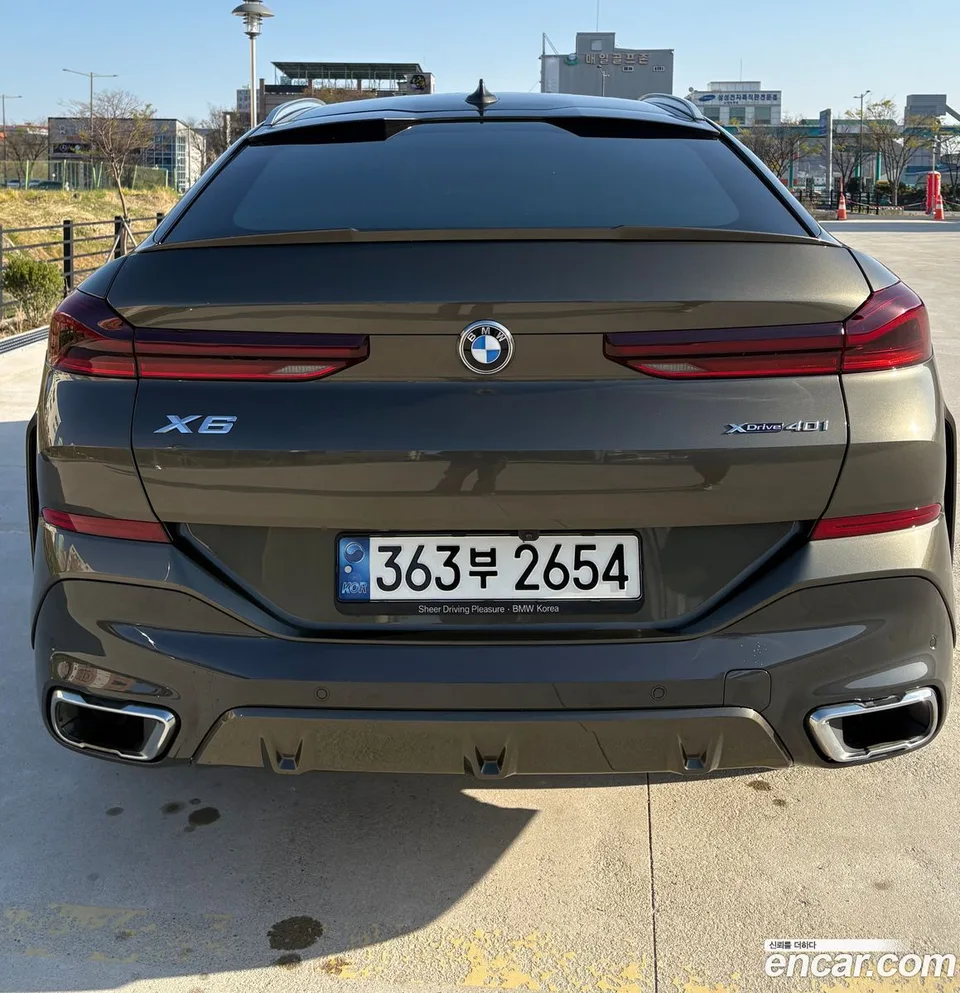 BMW X6 xDrive40i M 2022 — миниатюра 2