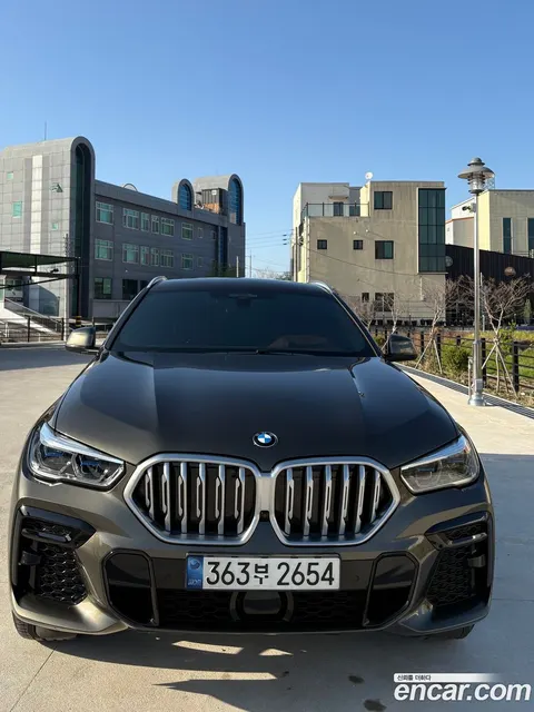 BMW X6 2022 купить в Москве