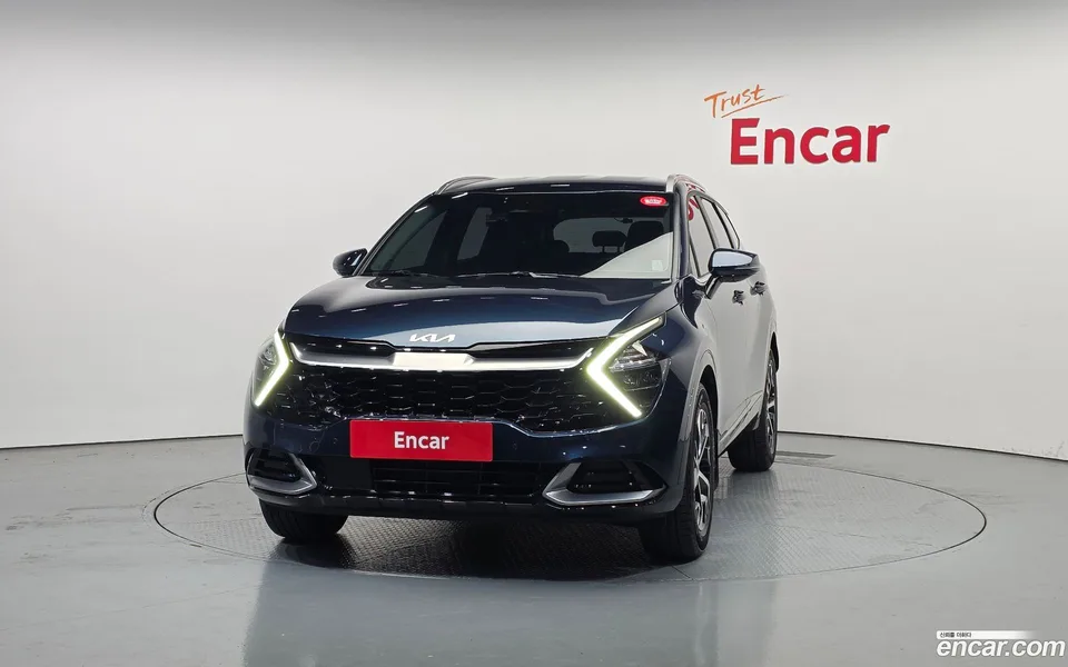 Kia Sportage Hybrid 2WD 2024 — миниатюра 3