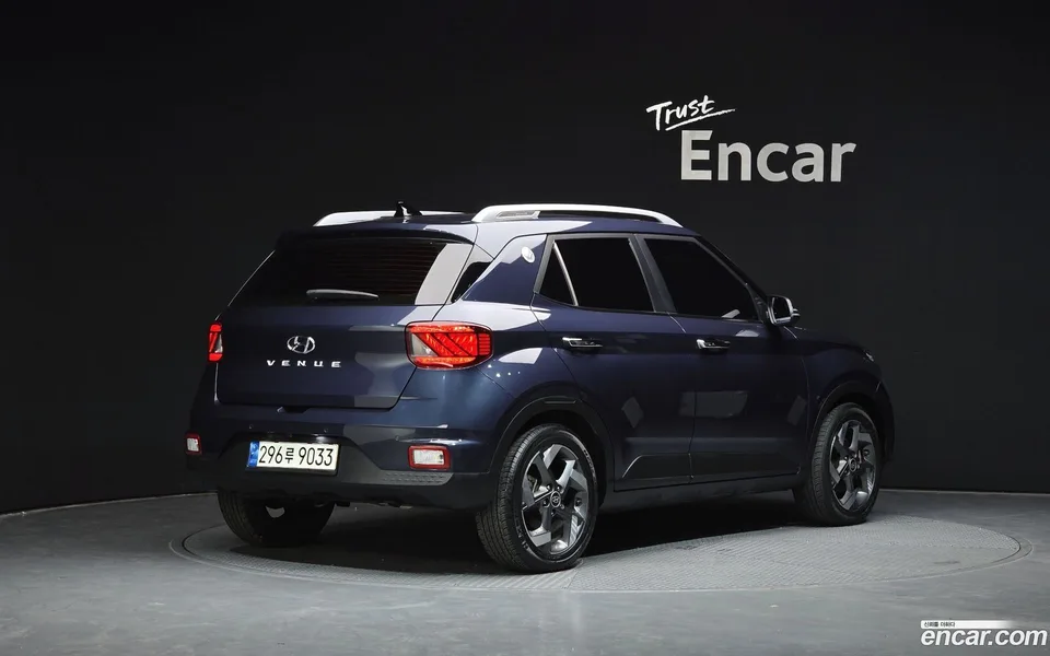 Hyundai Venue 1.6 2022 — миниатюра 2