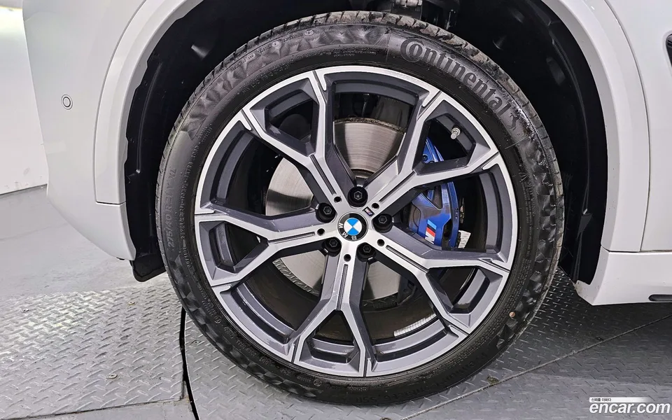 BMW X5 xDrive 30d M 2025 — миниатюра 5