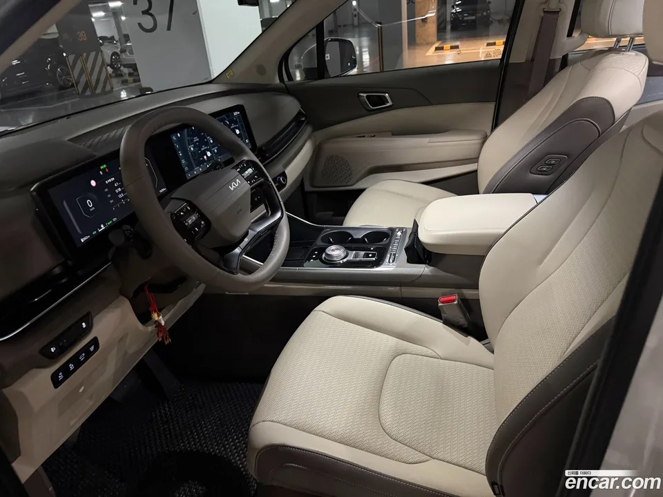 Kia Carnival HEV 9 2025 — миниатюра 5