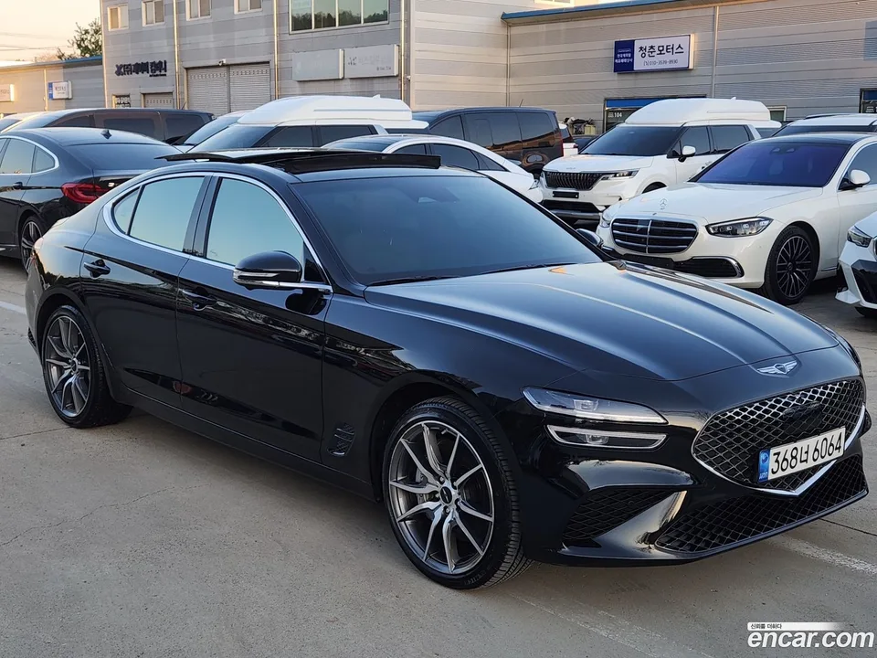 Genesis G70 2.5T 4WD 2023 — миниатюра 2